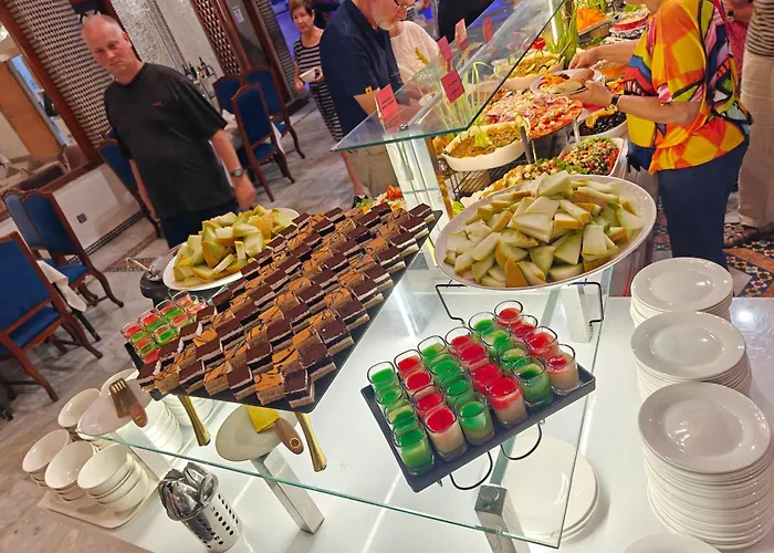 Menzeh Zalagh 2Boutique Hotel & Sky
