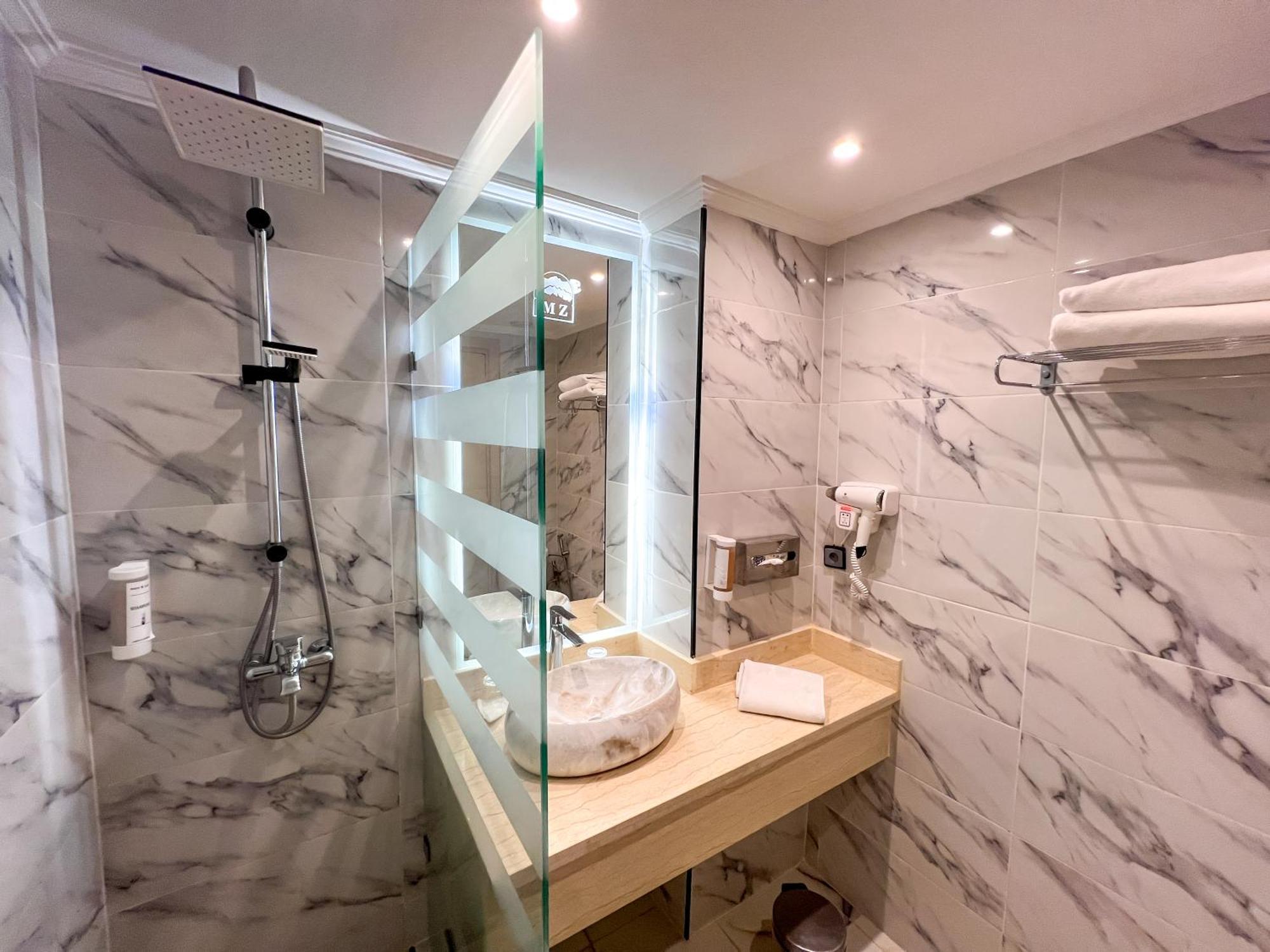Menzeh Zalagh 2boutique & Sky Hotel 4*